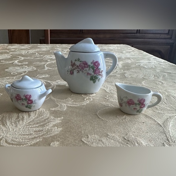 Mini Tea Set - Picture 2 of 12